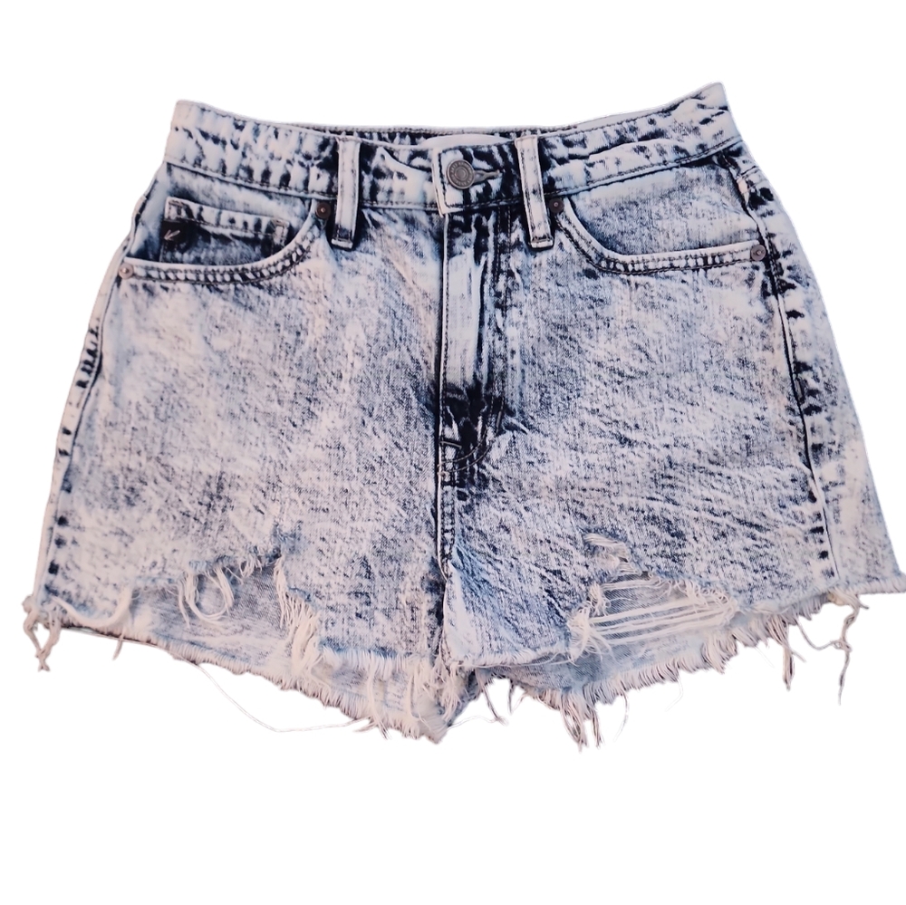 KanCan Acid Wash Jean Shorts Size 3‎